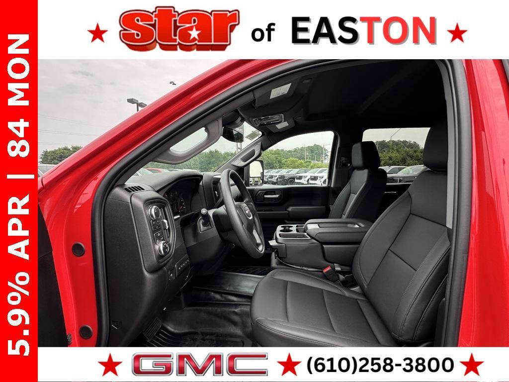 new 2025 GMC Sierra 3500 car, priced at $55,650