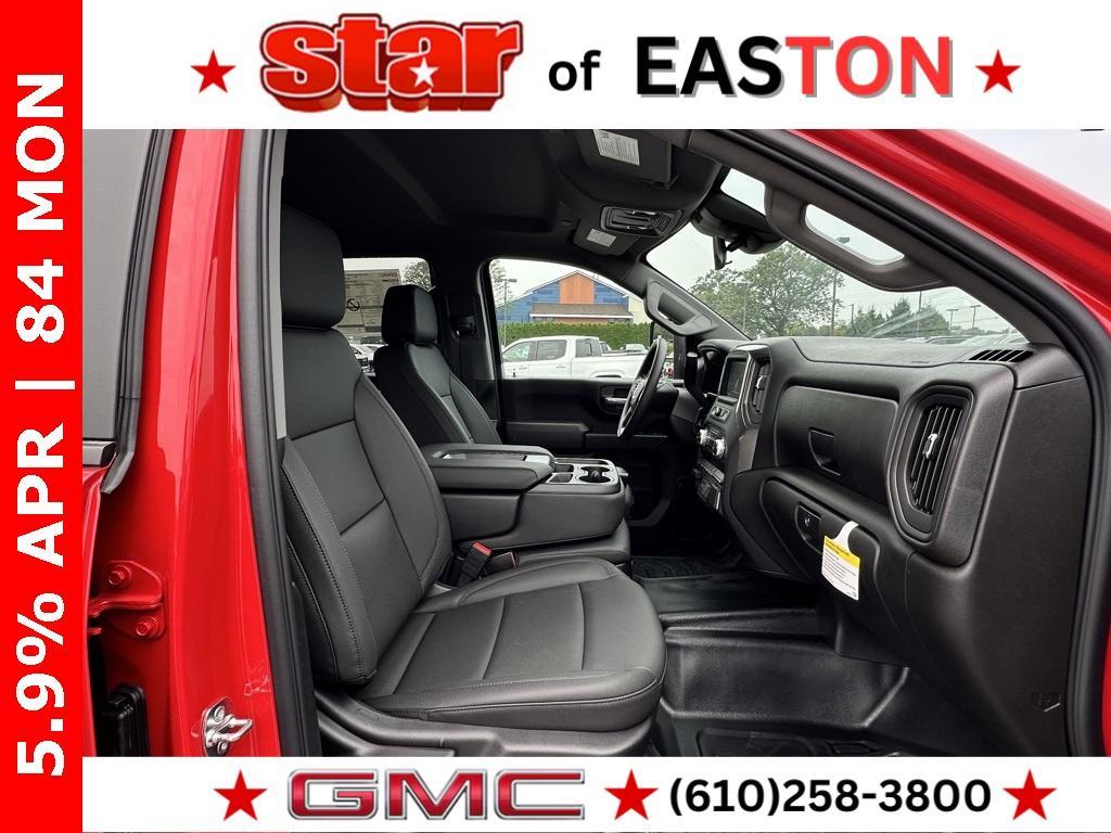 new 2025 GMC Sierra 3500 car, priced at $55,650