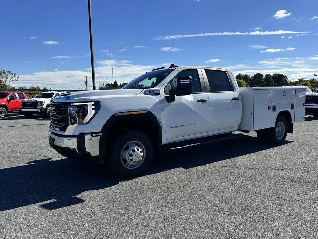 new 2025 GMC Sierra 3500 car, priced at $71,990