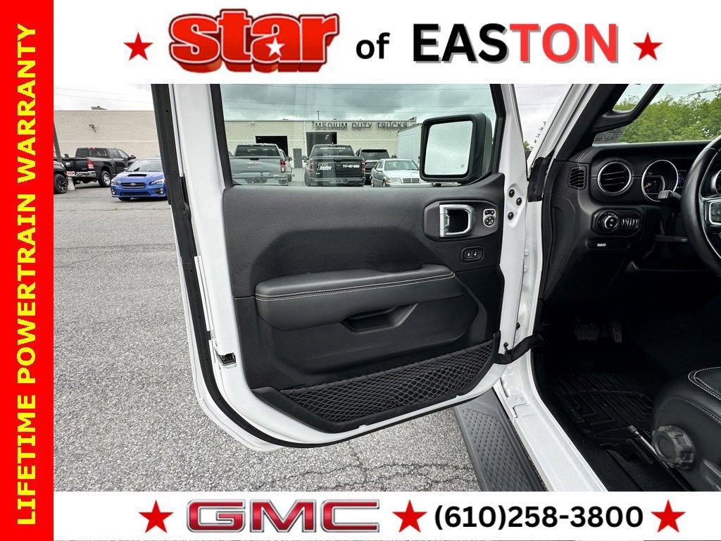 used 2020 Jeep Gladiator car, priced at $33,389