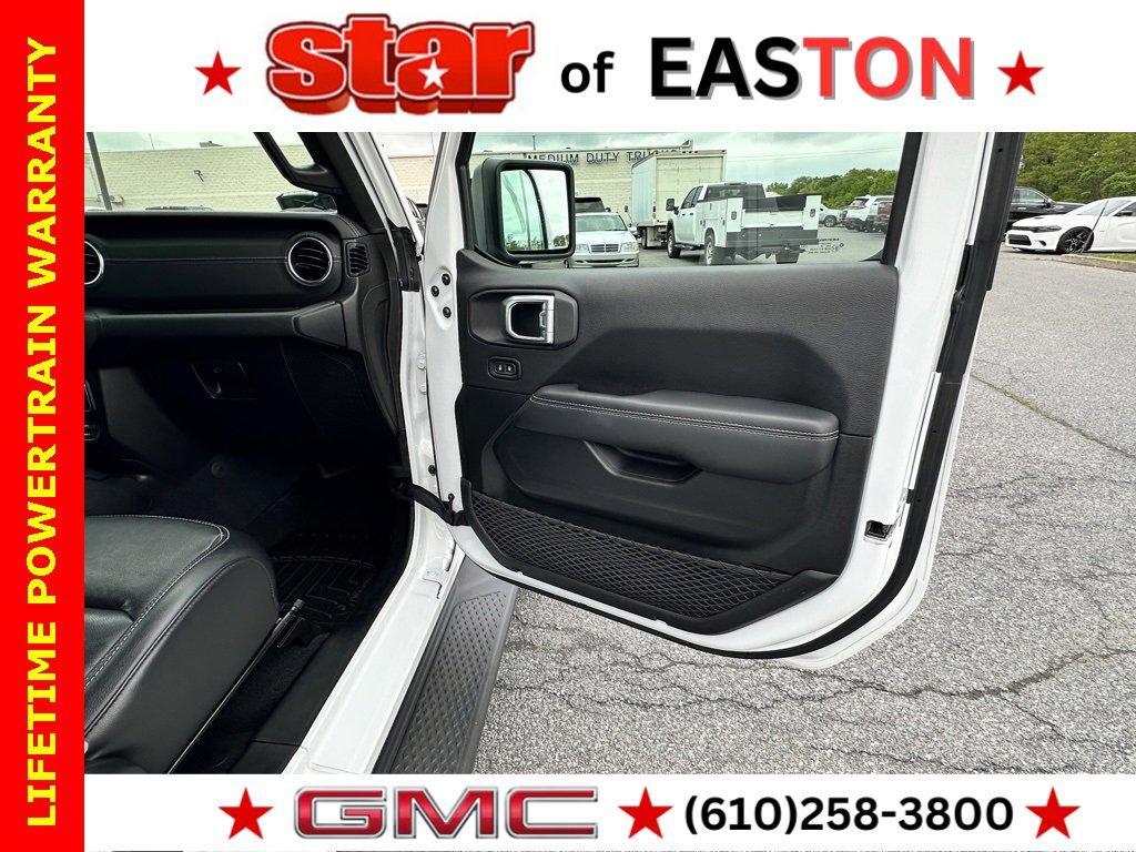 used 2020 Jeep Gladiator car, priced at $33,389