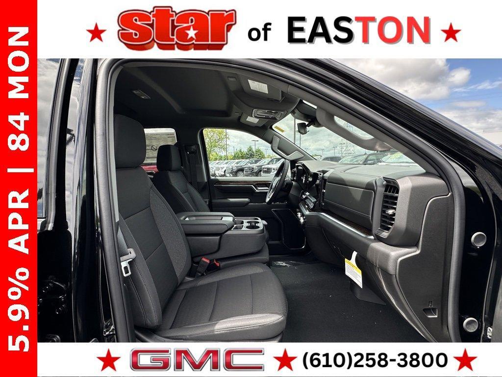 new 2025 GMC Sierra 1500 car, priced at $48,285