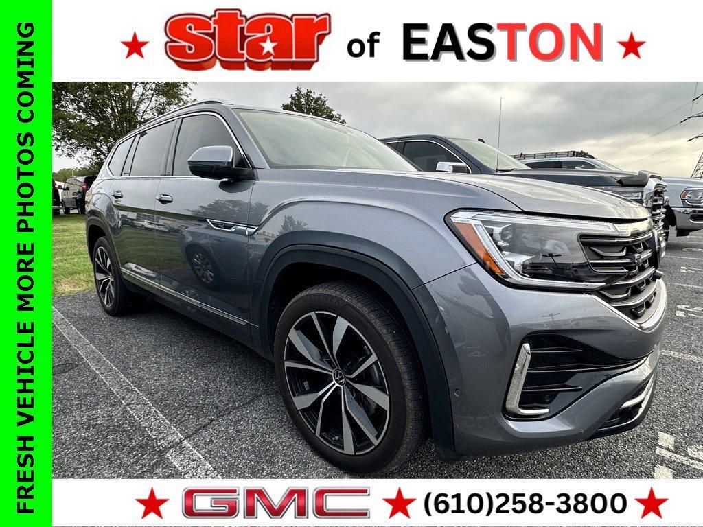 used 2024 Volkswagen Atlas car, priced at $40,999