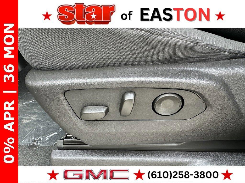 new 2025 GMC Sierra 1500 car, priced at $41,905