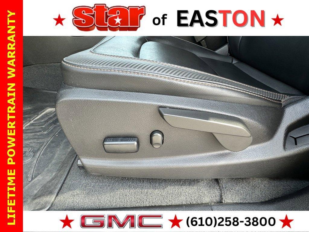 used 2022 GMC Canyon car, priced at $35,496