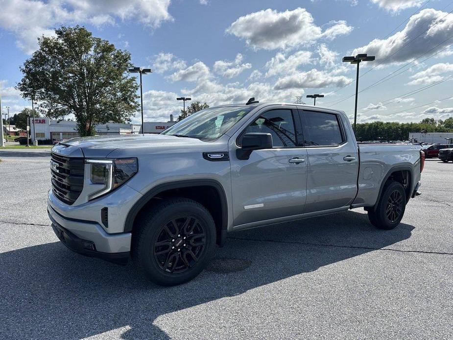 new 2024 GMC Sierra 1500 car, priced at $50,215