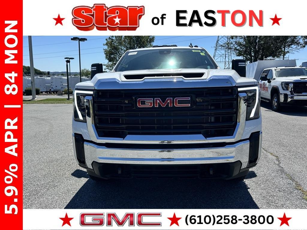 new 2025 GMC Sierra 3500 car, priced at $72,990
