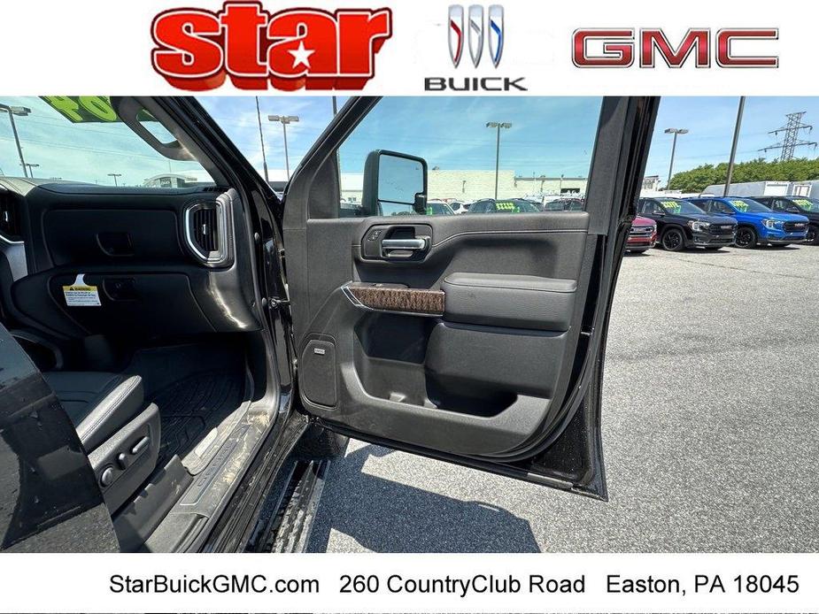 used 2022 GMC Sierra 2500 car, priced at $65,428