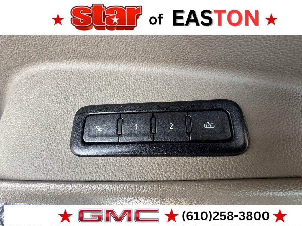 used 2019 GMC Yukon car, priced at $28,382