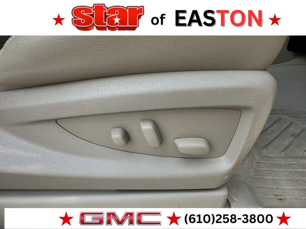 used 2019 GMC Yukon car, priced at $28,382