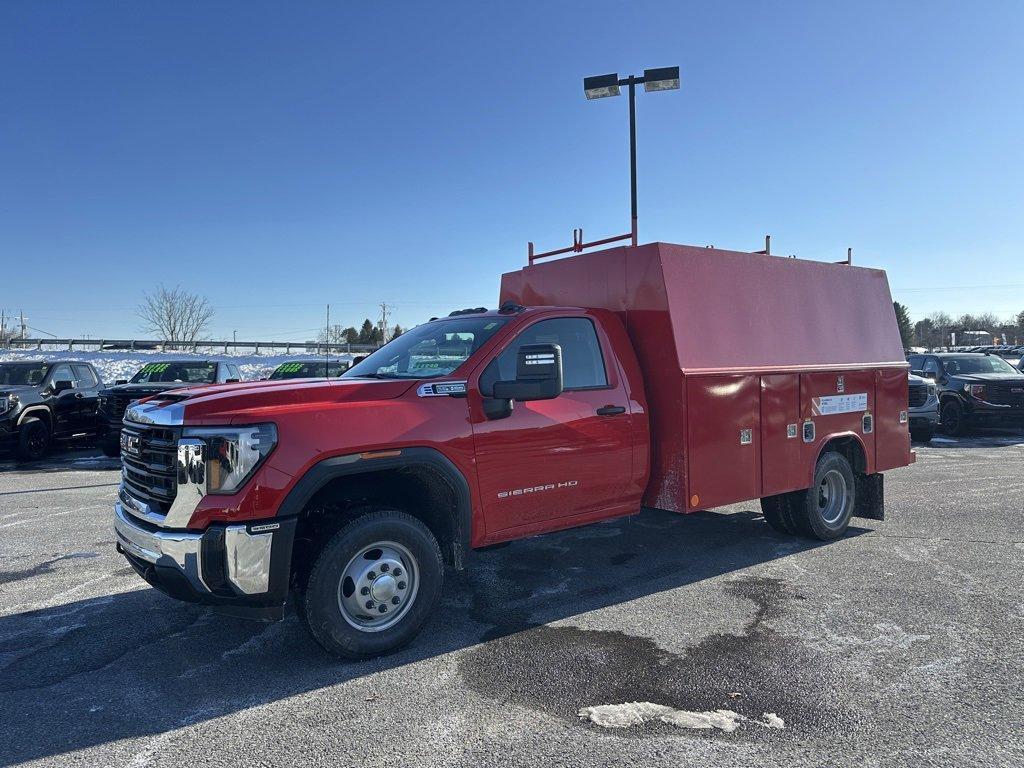 new 2025 GMC Sierra 3500 car, priced at $53,683