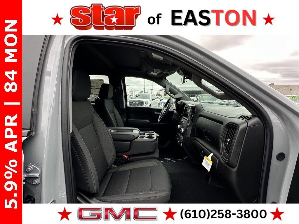 new 2025 GMC Sierra 1500 car, priced at $44,510