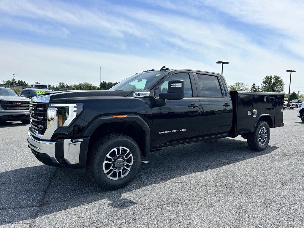 new 2025 GMC Sierra 3500 car, priced at $71,990