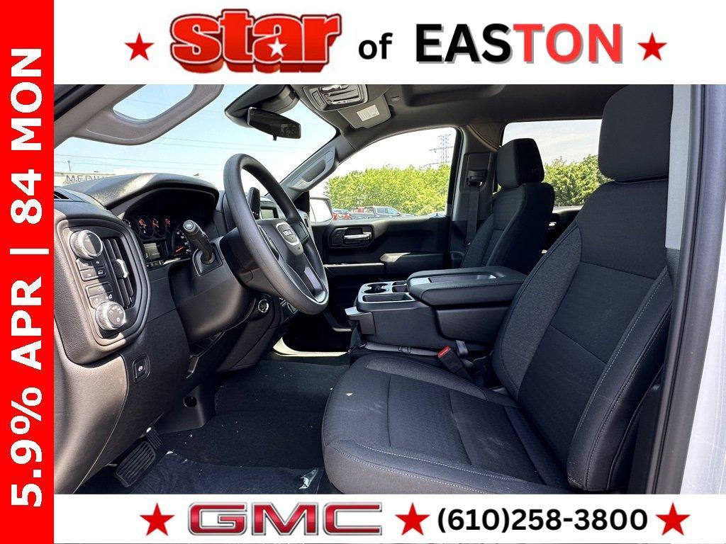 new 2025 GMC Sierra 1500 car, priced at $44,440