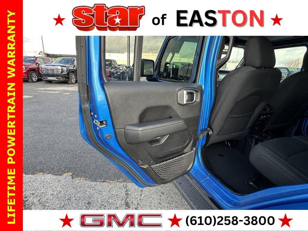 used 2022 Jeep Wrangler Unlimited car, priced at $34,902