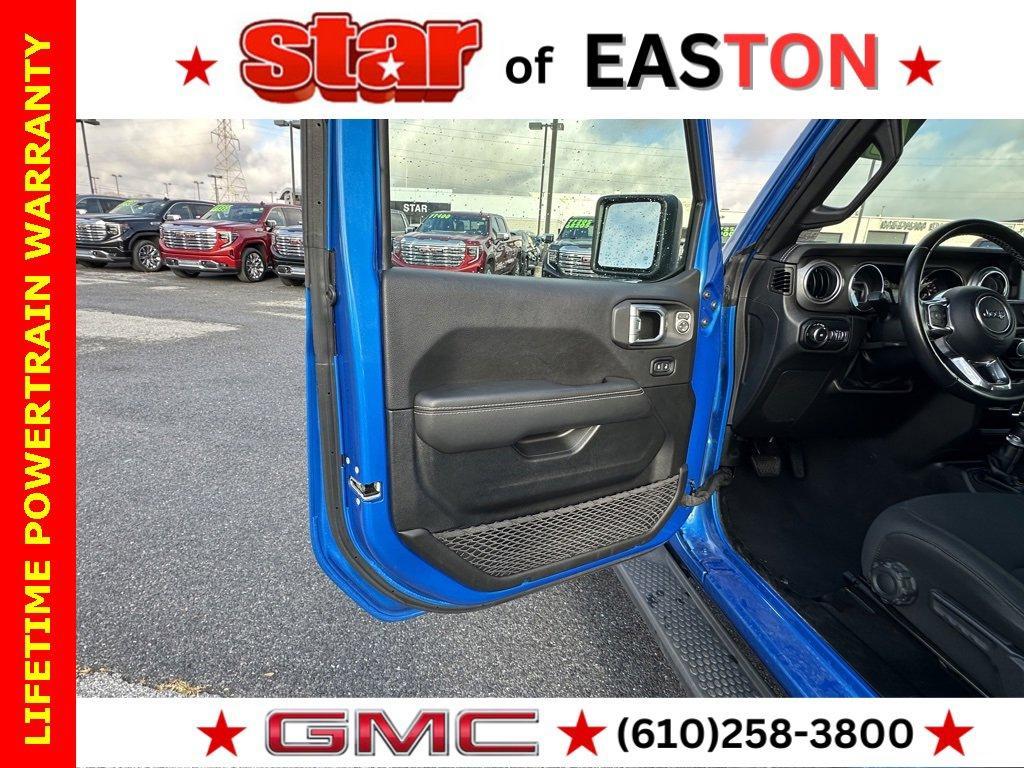 used 2022 Jeep Wrangler Unlimited car, priced at $34,902