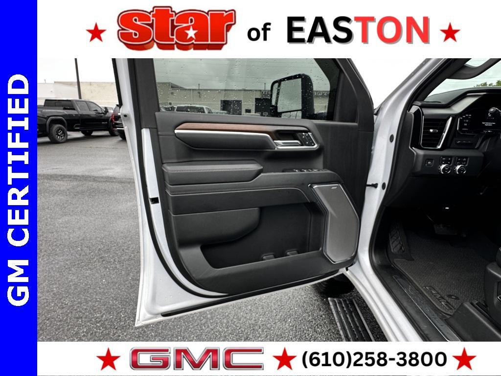 used 2024 GMC Sierra 2500 car, priced at $73,564