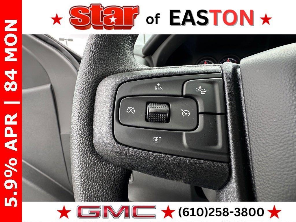 new 2025 GMC Sierra 1500 car, priced at $41,070