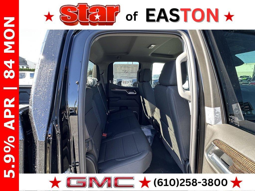 new 2025 GMC Sierra 1500 car, priced at $47,335
