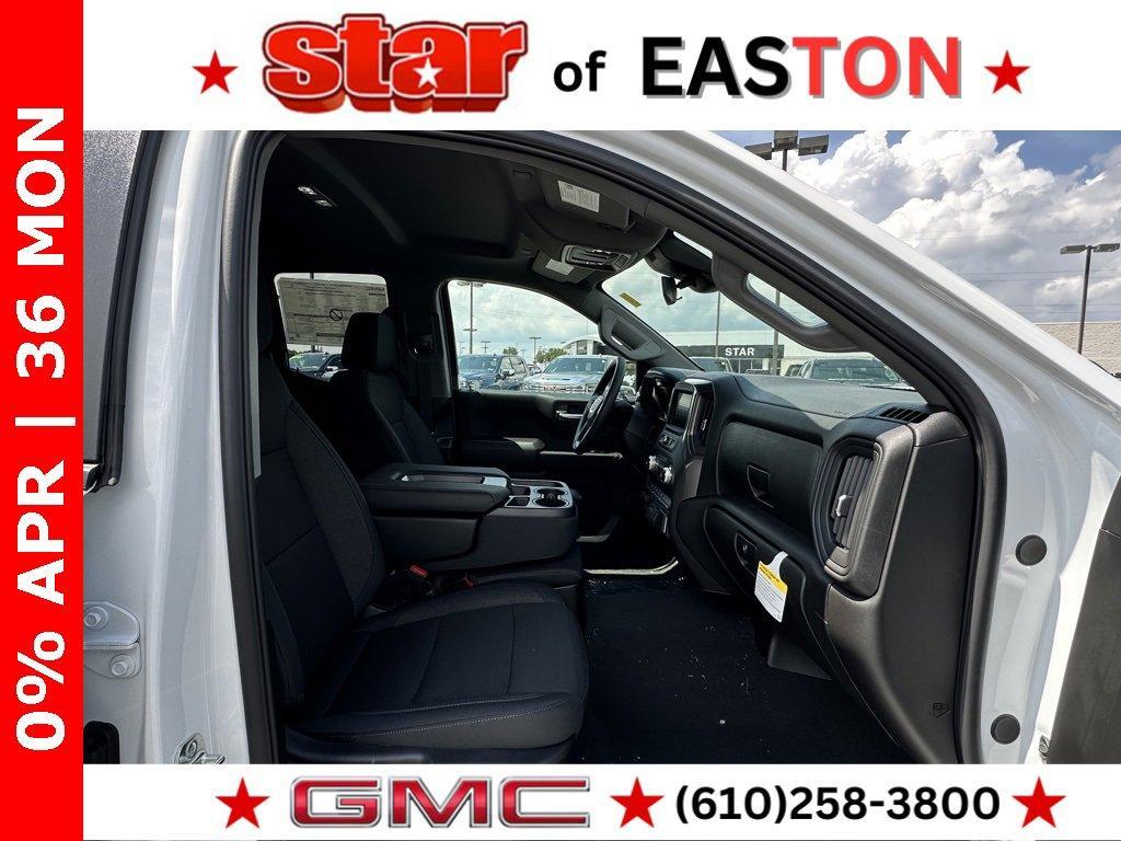 new 2025 GMC Sierra 1500 car, priced at $41,410