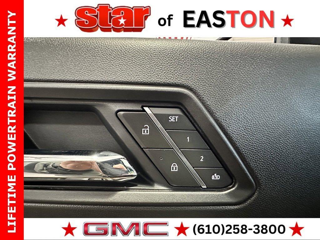 new 2025 GMC Canyon car, priced at $56,435