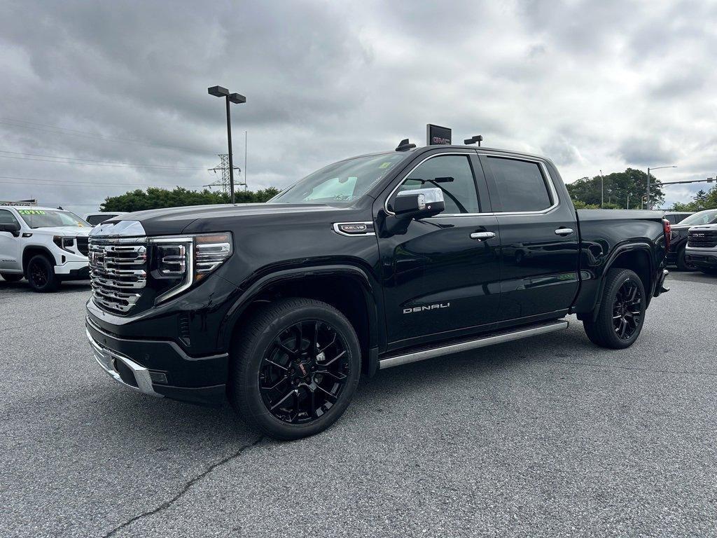 new 2025 GMC Sierra 1500 car, priced at $70,840