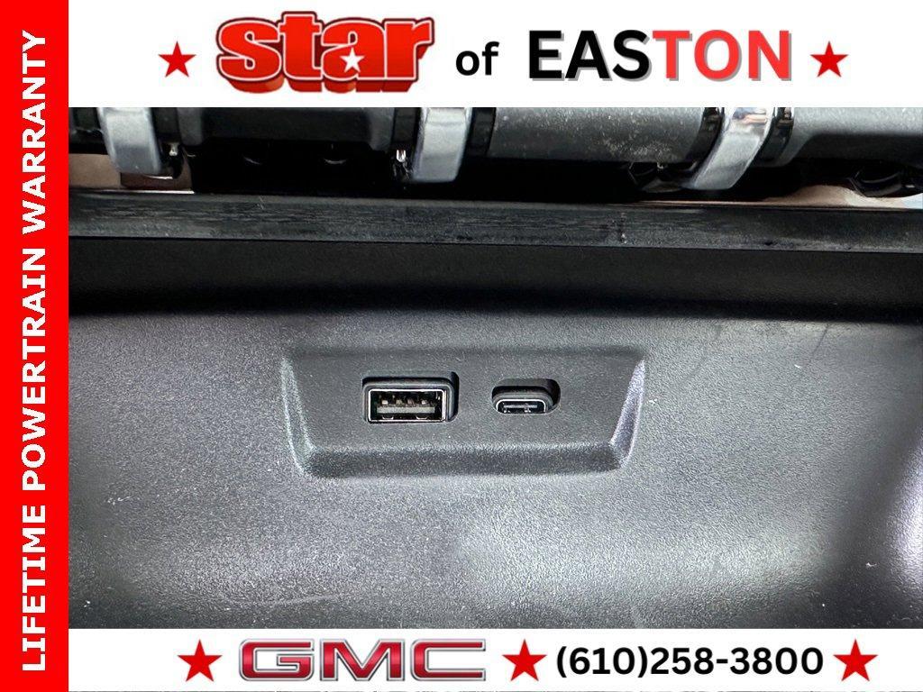 new 2026 GMC Terrain car, priced at $33,290