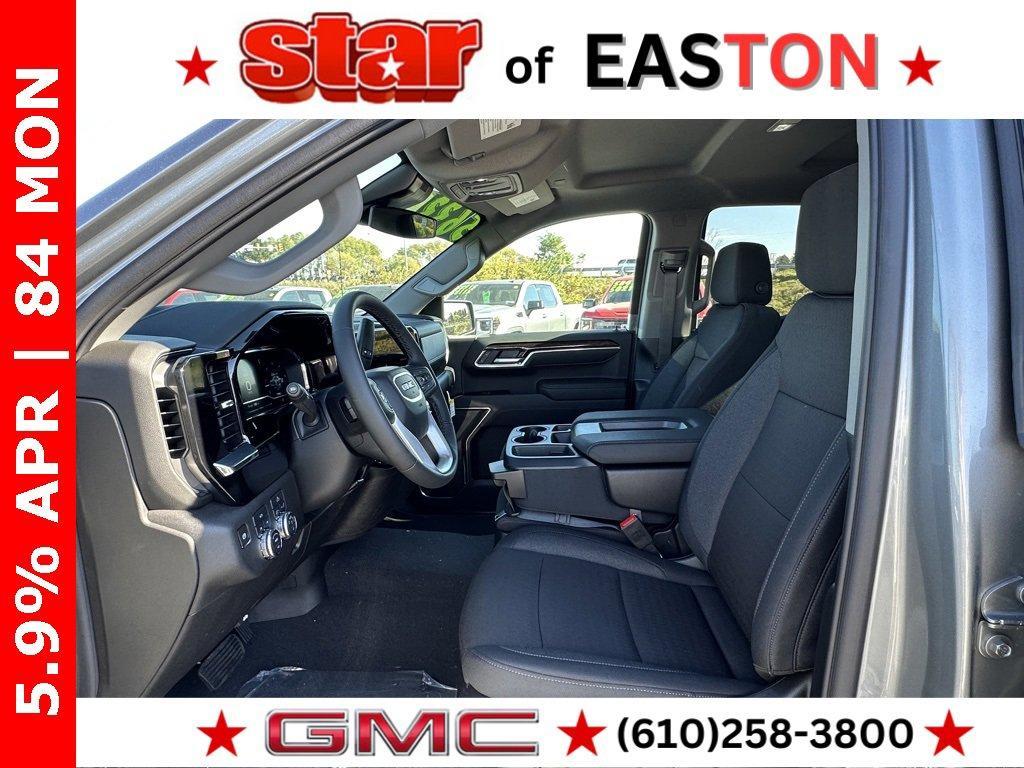 new 2025 GMC Sierra 1500 car, priced at $47,335