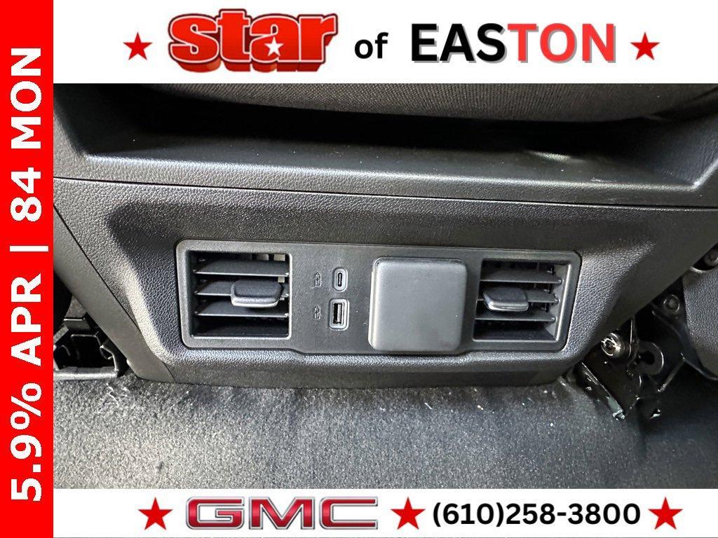new 2025 GMC Sierra 1500 car, priced at $45,635