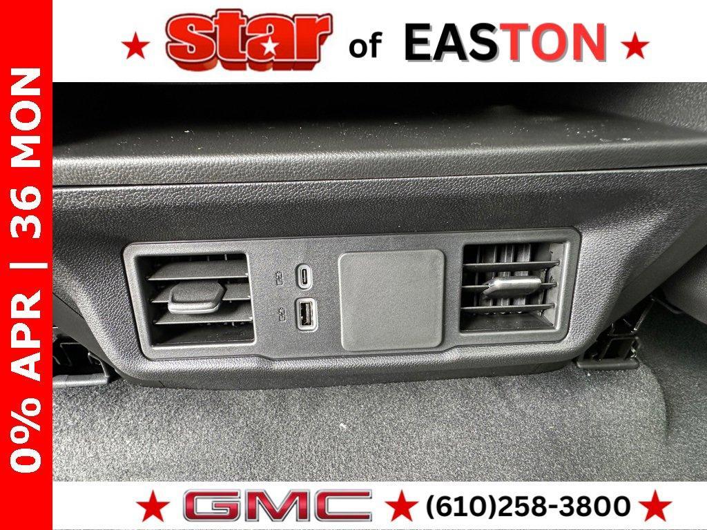 new 2025 GMC Sierra 1500 car, priced at $43,610