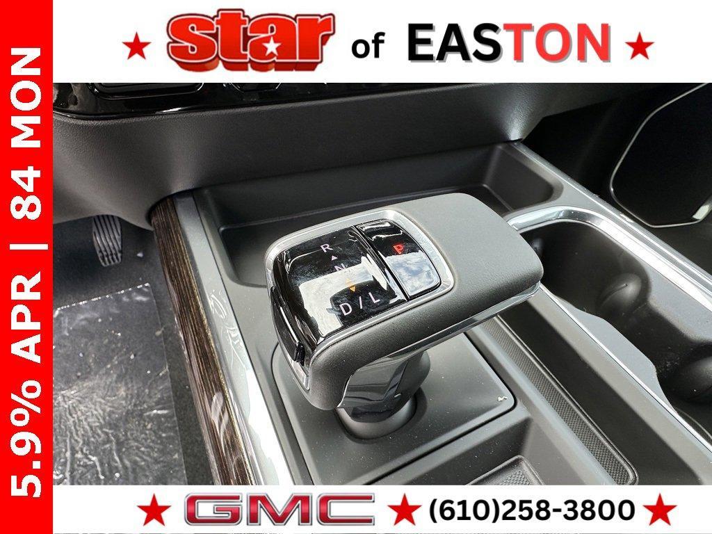 new 2025 GMC Sierra 1500 car, priced at $58,105