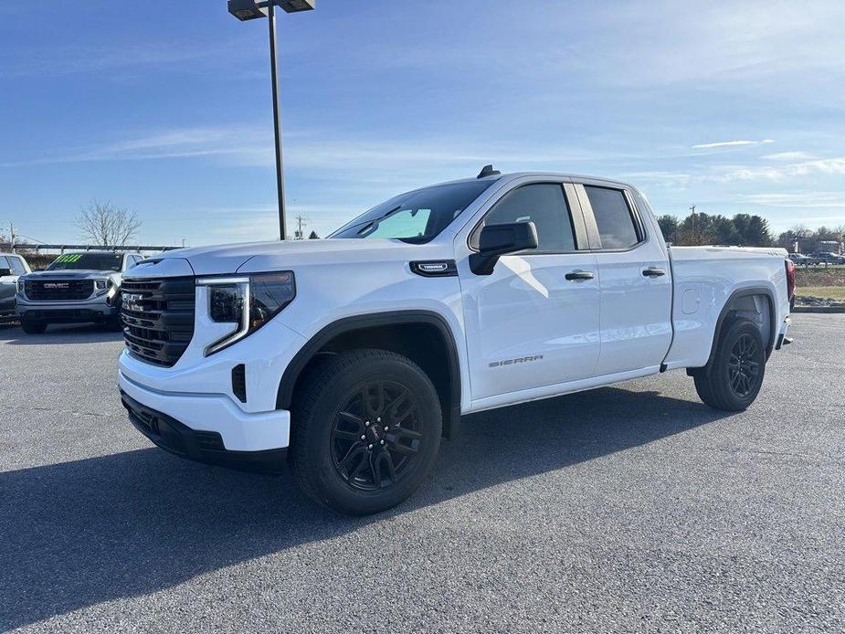 new 2025 GMC Sierra 1500 car, priced at $46,760