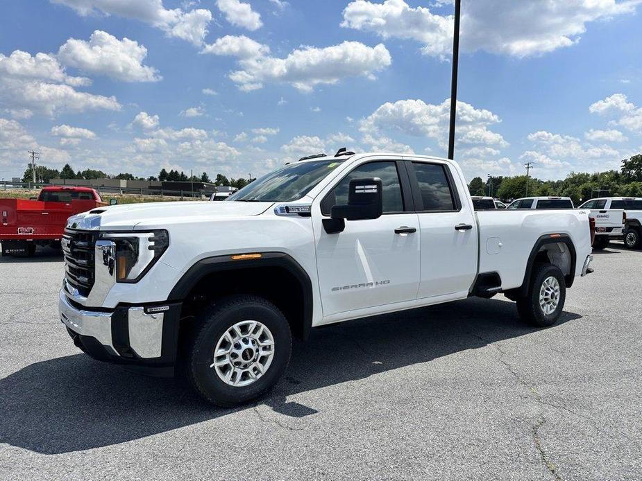 new 2024 GMC Sierra 2500 car, priced at $55,375