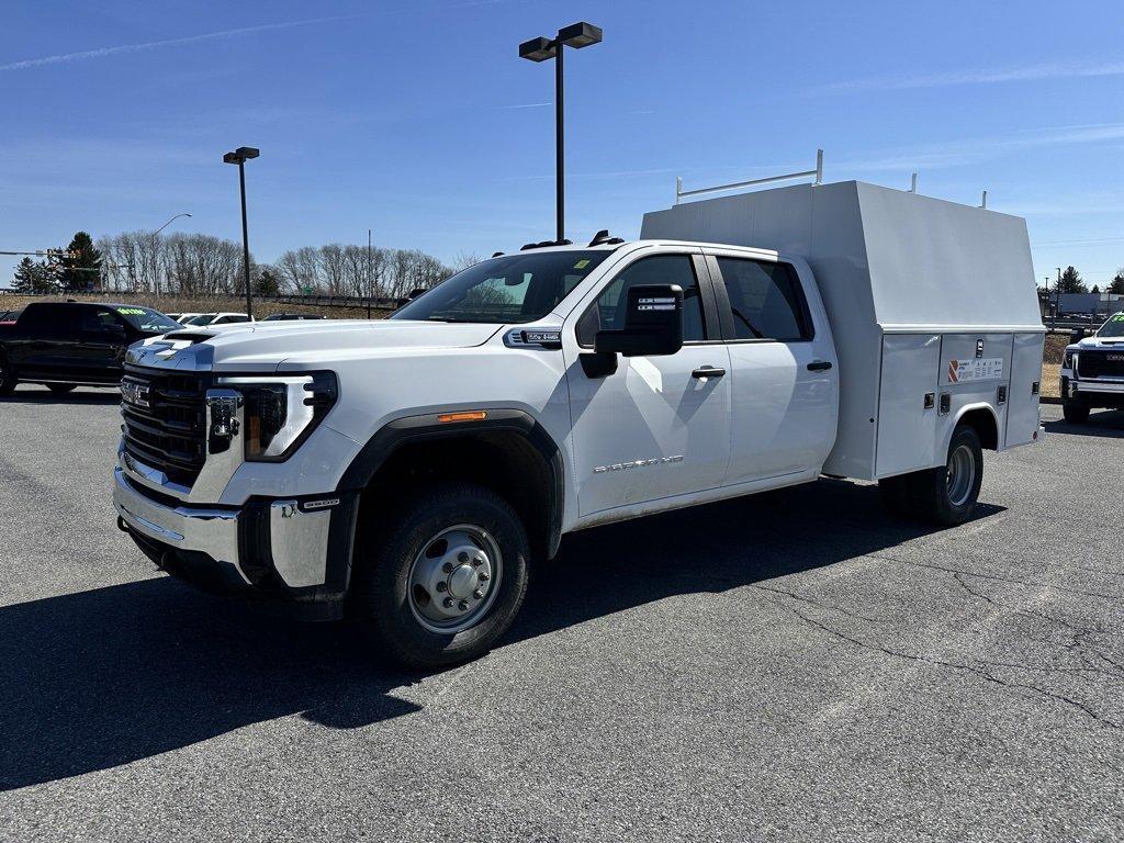 new 2025 GMC Sierra 3500 car, priced at $79,990