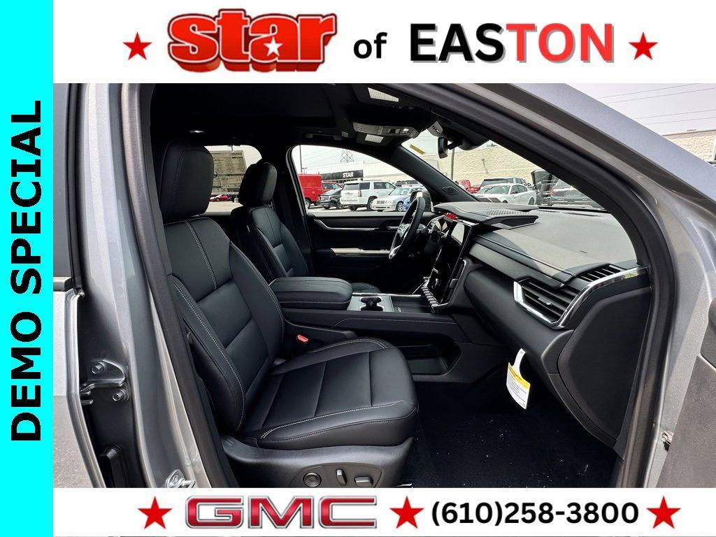 new 2025 GMC Acadia car, priced at $48,525