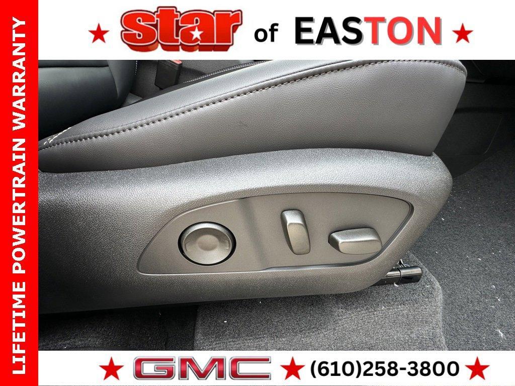 new 2025 GMC Acadia car, priced at $50,925