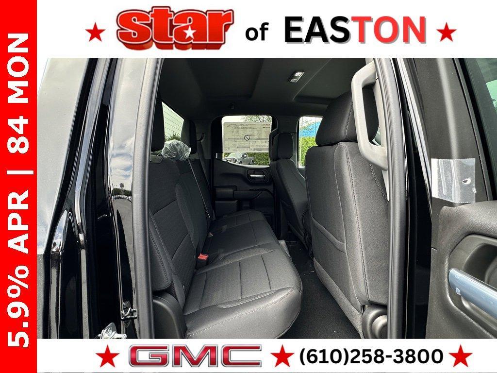 new 2025 GMC Sierra 1500 car, priced at $41,905