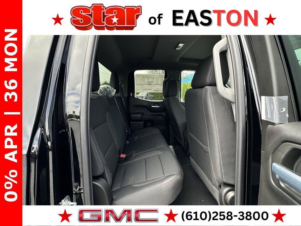 new 2025 GMC Sierra 1500 car, priced at $41,405