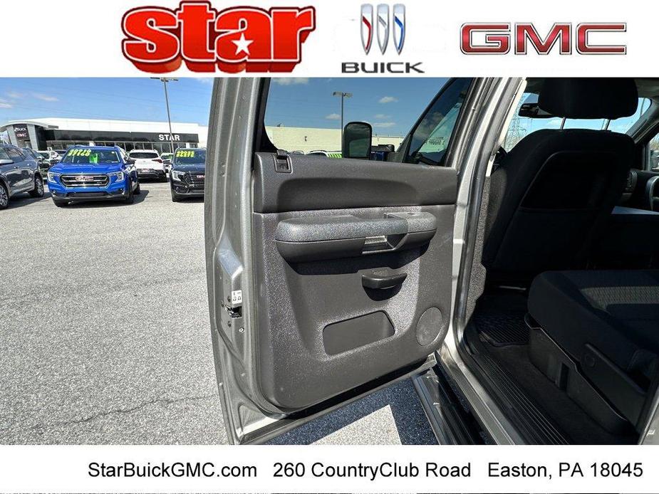 used 2014 GMC Sierra 2500 car, priced at $35,988