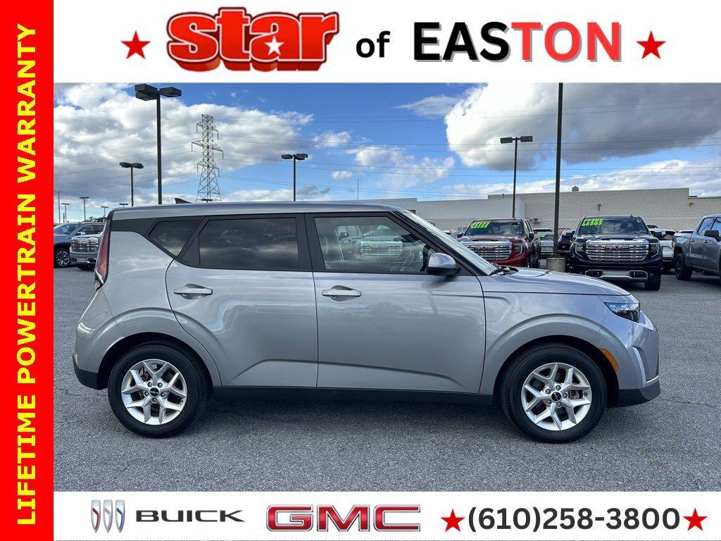 used 2023 Kia Soul car, priced at $18,556