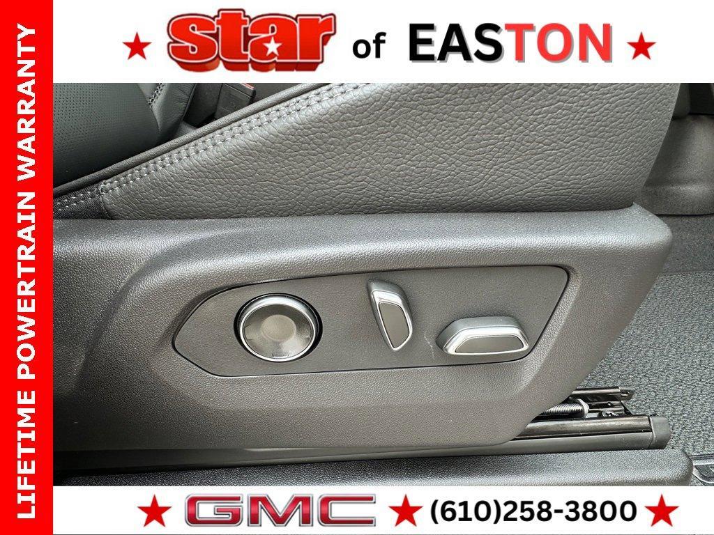 new 2025 GMC Yukon car, priced at $90,075
