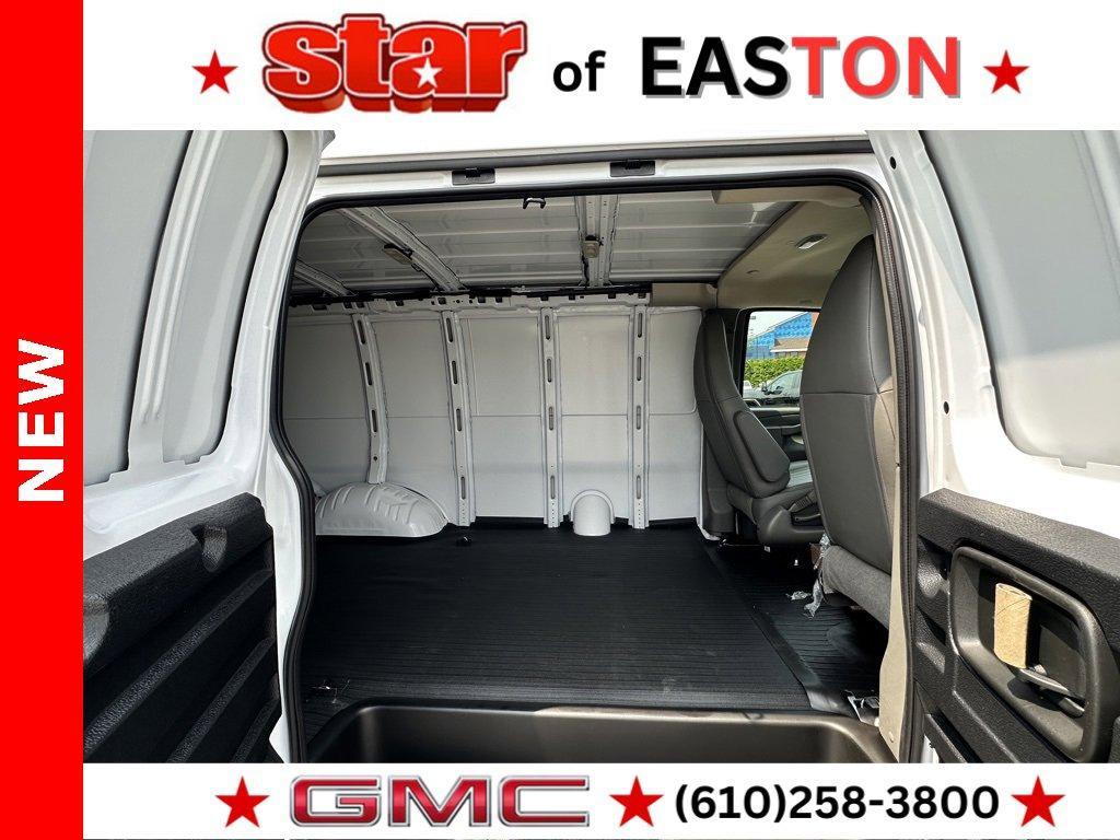new 2025 GMC Savana 2500 car, priced at $47,100