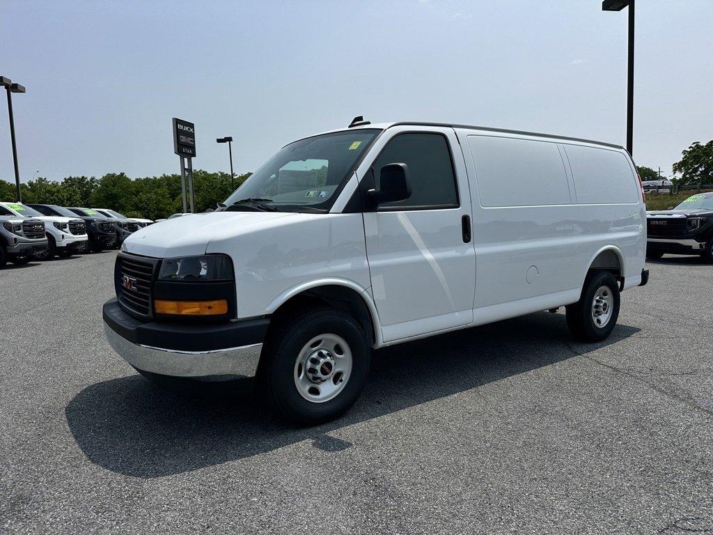 new 2025 GMC Savana 2500 car, priced at $47,100