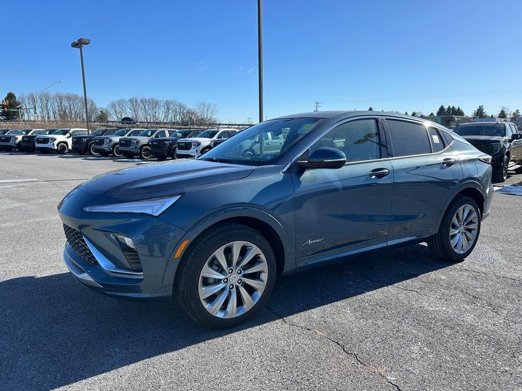 new 2025 Buick Envista car, priced at $29,285