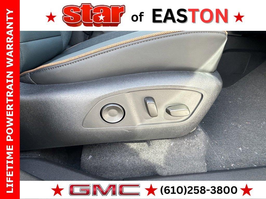 new 2025 GMC Acadia car, priced at $52,095