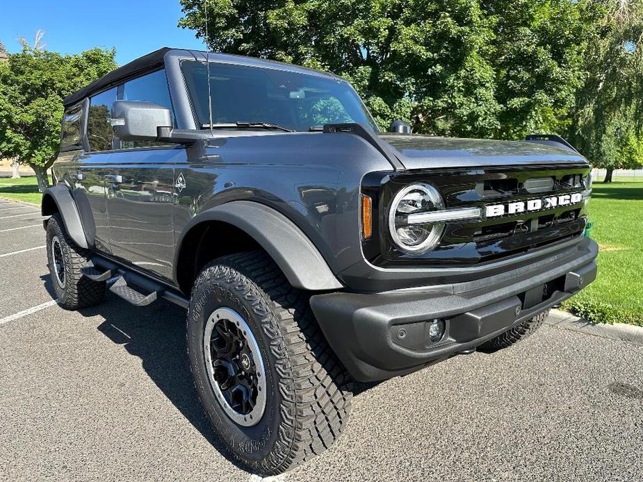 new 2024 Ford Bronco car, priced at $60,570