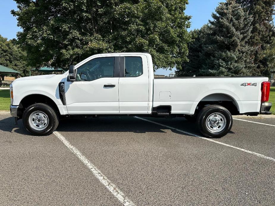 new 2024 Ford F-250 car, priced at $54,105