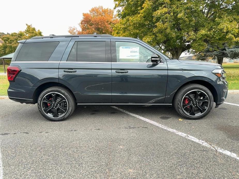 new 2024 Ford Expedition car, priced at $75,290