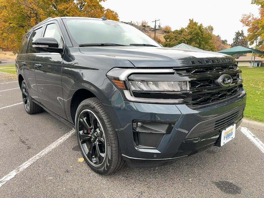 new 2024 Ford Expedition car, priced at $75,290