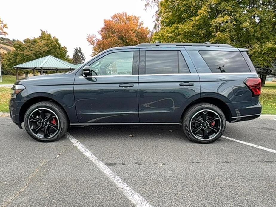 new 2024 Ford Expedition car, priced at $75,290